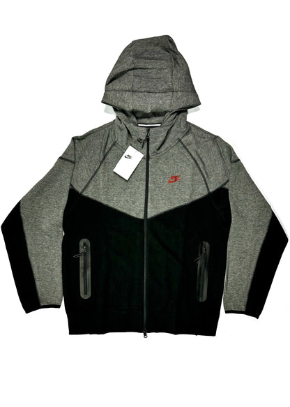 Nike Tech Fleece