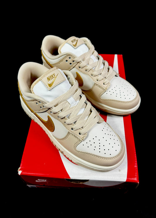 Nike Dunk Low Phantom Metallic Gold